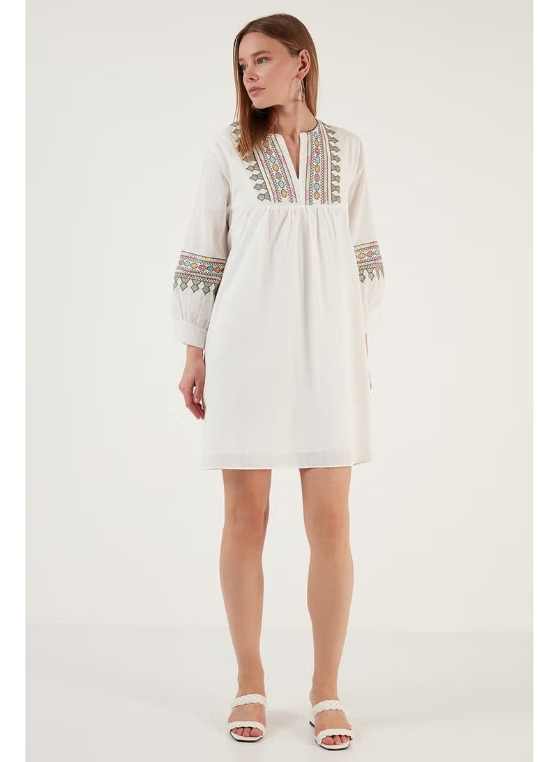 Lela Cotton Embroidery Detailed Comfortable Cut V-Neck Mini Dress Women's Dress 611EL269 - Image 4